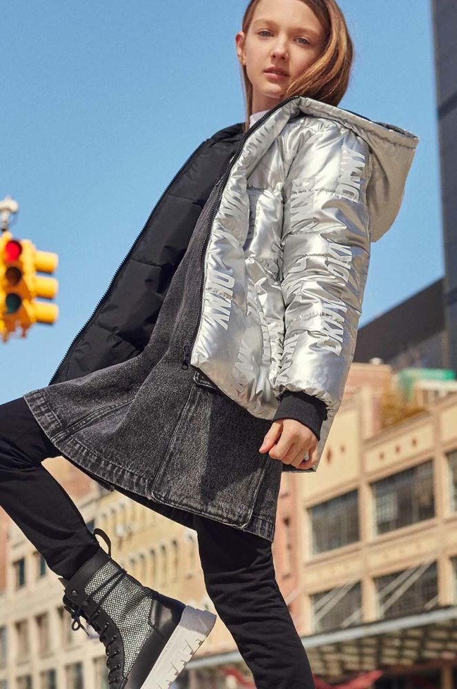 Дитяча двостороння куртка Dkny колір сірий